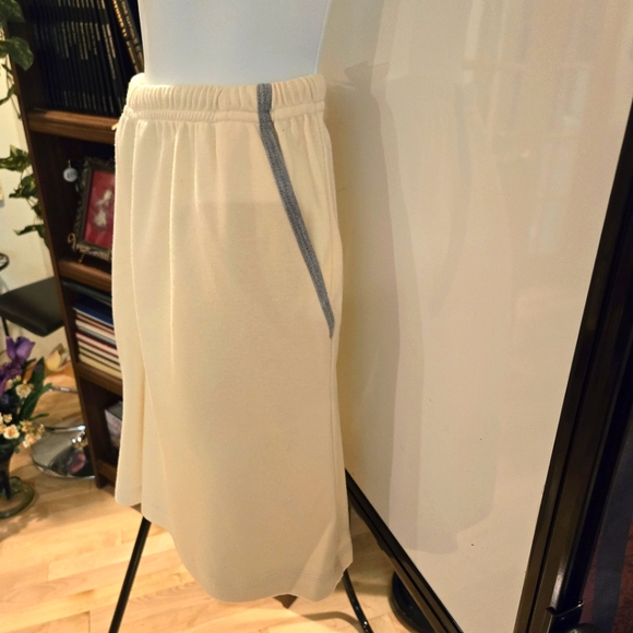 Bocoo pants and shorts. Poly & cotton, size large. Pale yellow with grey piping. - Picture 16 of 16
